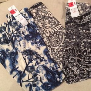 Two pair of Agnes & Dora kids leggings L/XL 7-10